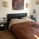 Villa Ensoleillee A Sainte-Maxime Avec Piscine Privee ヴィラ