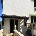 ヴィラ Villa Ensoleillee A Sainte-Maxime Avec Piscine Privee