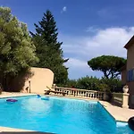 Villa Ensoleillee A Sainte-Maxime Avec Piscine Privee ヴィラ サント・マキシム
