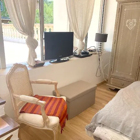 Villa Ensoleillee A Sainte-Maxime Avec Piscine Privee *