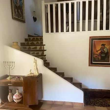 Villa Ensoleillee A Sainte-Maxime Avec Piscine Privee וילה סן-מקסים